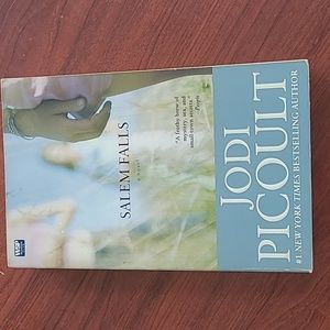 Jodi Picoult Salem Falls novel book paper back edition